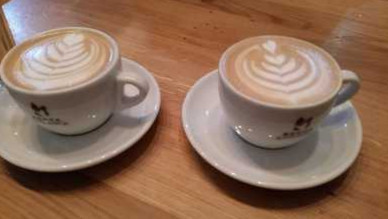 The Rabbit Hole Comida