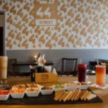 44th Street Nourriture