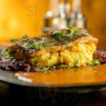 Ce? Cocktail Bar Nourriture