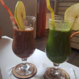 Jelen Juice Bar Mâncare