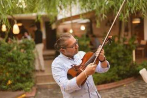 Restaurant Sabres Comida