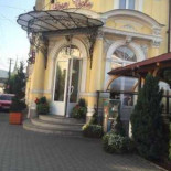 Casa Veche Exterior
