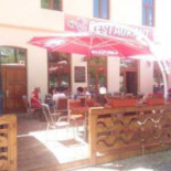 Eastland Lounge&caffe Mâncare