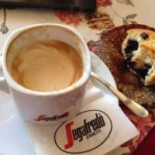 Vintage Cafe Mâncare