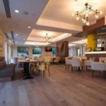 Restaurant Radsor Dentro