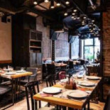 B.eat-the Rhythm Of Food În interior