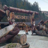 Cascada Mâncare