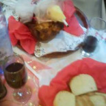 Trei Randunici Nourriture