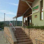 Pensiunea Dobrina Exterior