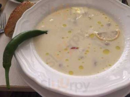 La Lavandă Nourriture