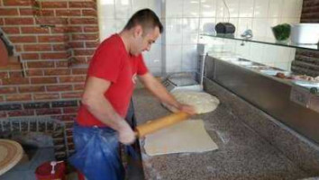 Corner Pizza-centru Exterior