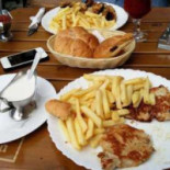 Curtea Berarilor Timisoreana Nourriture