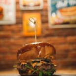 Supreme Burger Comida