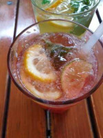 Cetate À l'intérieur