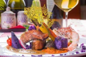 Casa Gustului Comida