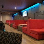 Alexander Restaurant & Bar În interior