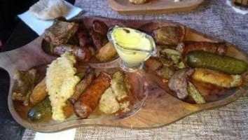 Vatra Regala Nourriture