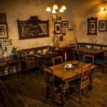 Tarot Cafe Brasov À l'intérieur