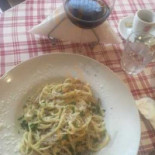 Pizzeria Trevi Mâncare