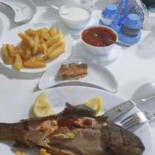 Pastravul Auriu Comida