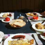 Pastravul Auriu Comida