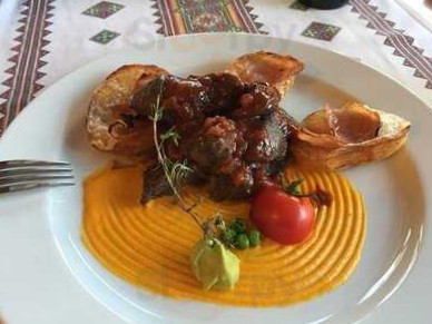 Restaurant Bucovina În interior