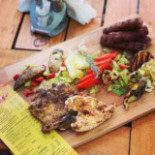 Pui Pi' Jar Nourriture