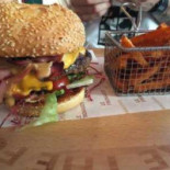 Tot Burger Mâncare