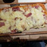 Treevi Pizza Al Taglio Universitate Mâncare