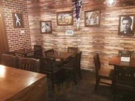 Banjo Jack À l'intérieur