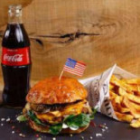 Brooklyn Burger Mâncare