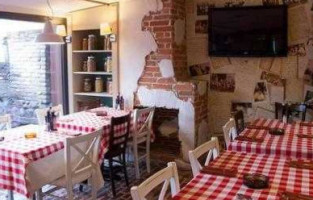 Capricciosa À l'intérieur