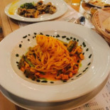 Acvamarin 2 Mai Nourriture