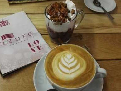 The Rabbit Hole Comida