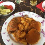 Povestea Ceaunului Paprika Mâncare