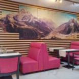 Montana Cafe-Bistro Mâncare