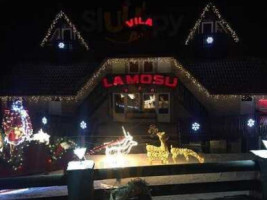 Vila La Mosu food
