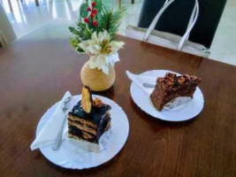 Cofetaria Do Re Mi Comida