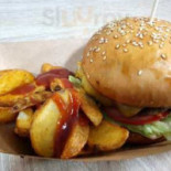 Country Burger House Mâncare