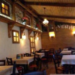 Salon Medieval À l'intérieur