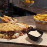 Suvlaki Grill House Mâncare