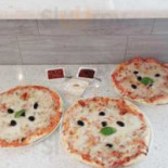 Pizzeria Da Vinci Mâncare
