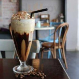 Place Caffe&Lounge Comida