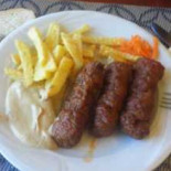 Zimbrul Comida