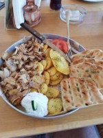 Nikos Greek Taverna