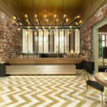 Excelsior À l'intérieur