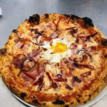 Il Peperoncino La Pizzeria În interior