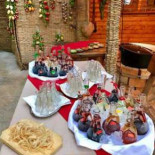 La Ceaunu' Crapat În interior