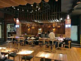 Gargantua Kslf À l'intérieur