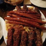 Curtea Berarilor Timisoreana Nourriture